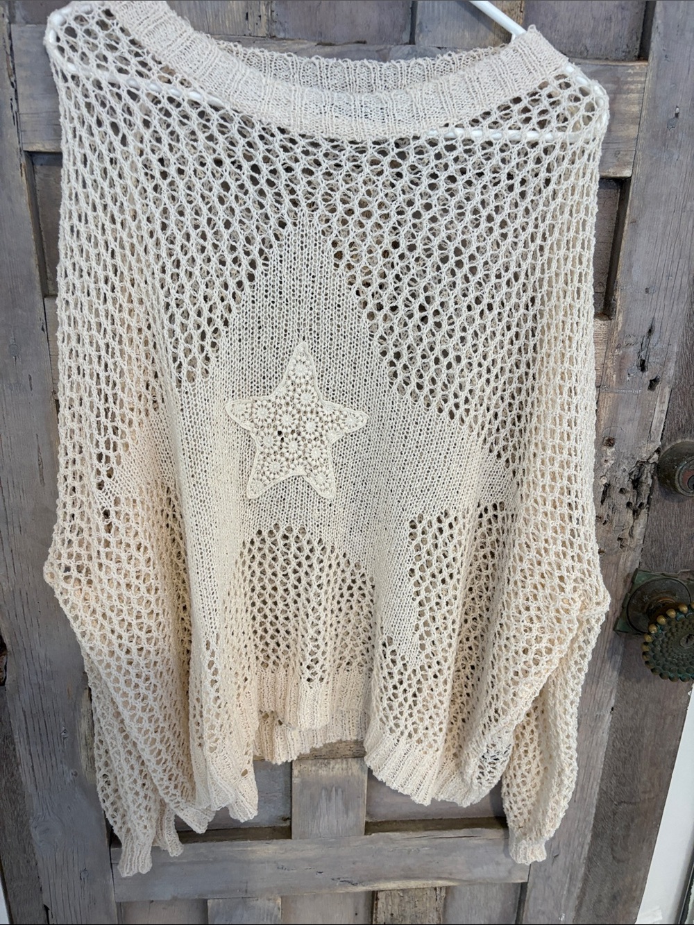 envy Cream Open-Knit Star Sweater one size, fits L/XL